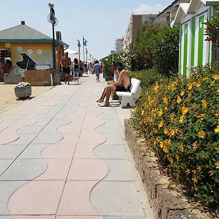 וילה Picchetti Fronte Mare *